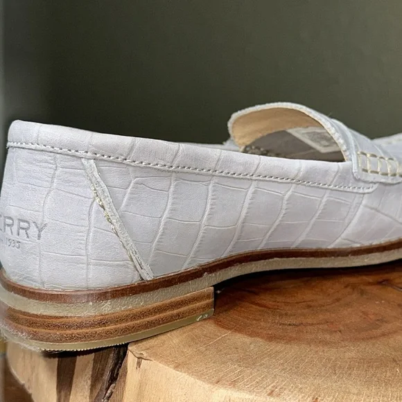 *LIKE NEW* SPERRY Seaport Croc Gray Nubuck Leather Penny Loafer - Picture 7 of 16